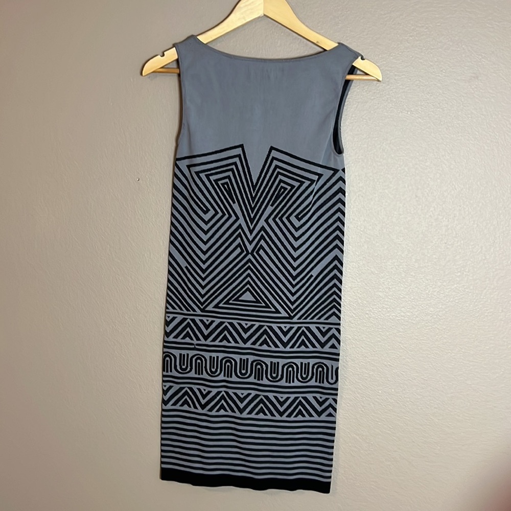 THATCHER Body-Con Dress - Picture 4 of 6